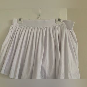 White mini skort